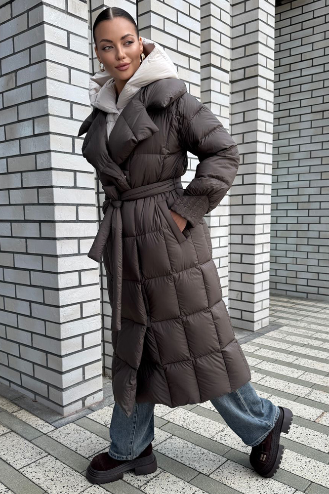 Пуховик длинный стеганый без меха