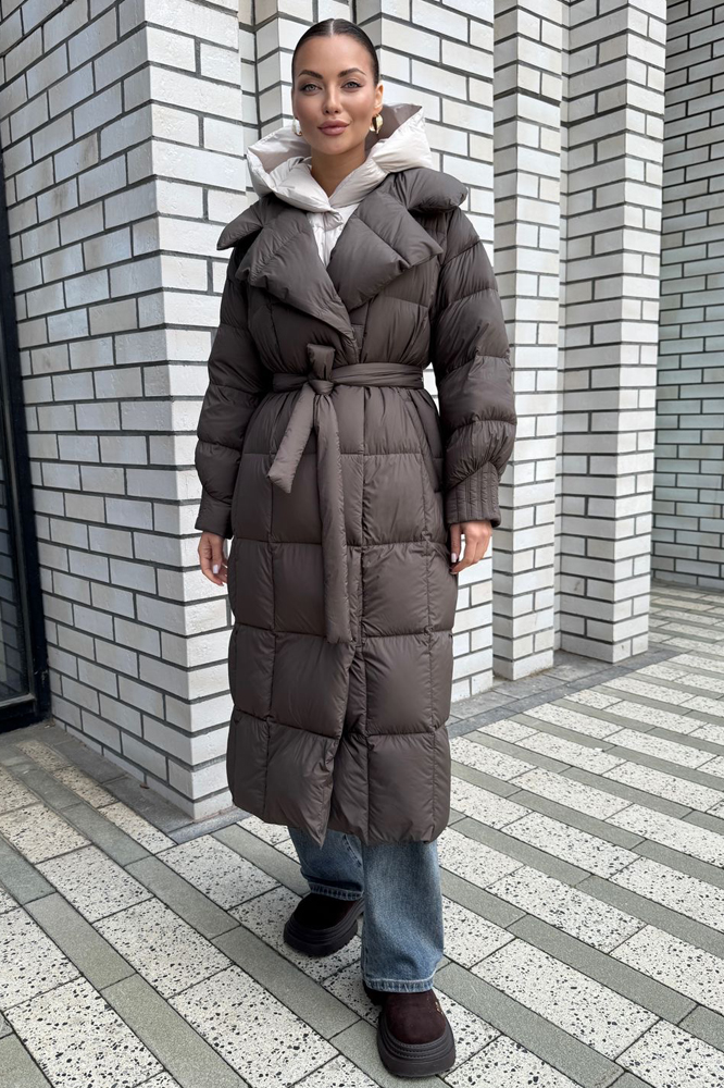 Пуховик длинный стеганый без меха
