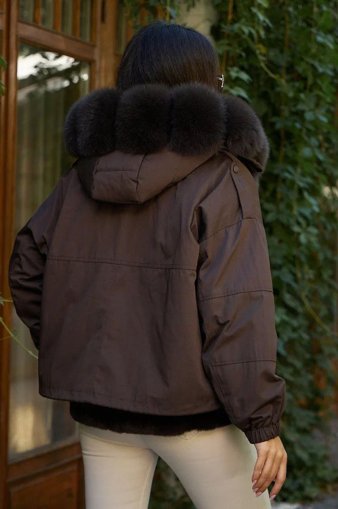 Коричневый пуховик 2025-2026 Vivilona
