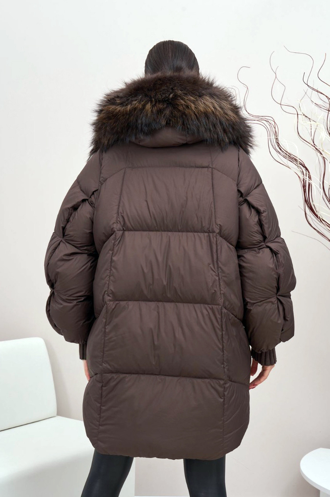 Пуховик Vivilona с объемным воротником