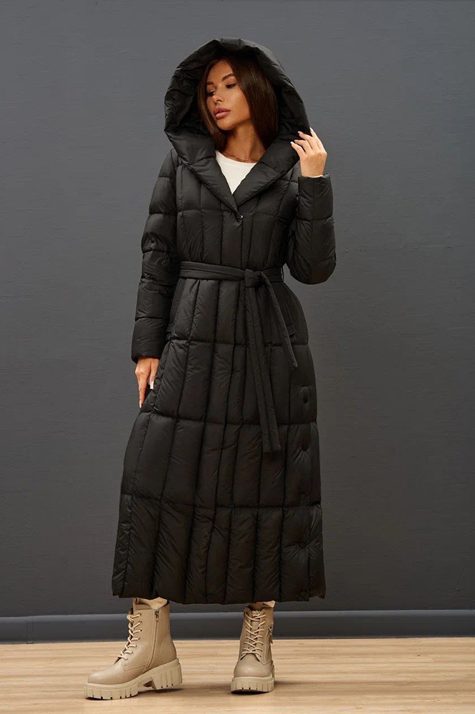 Зимний пуховик Vivilona приталенный