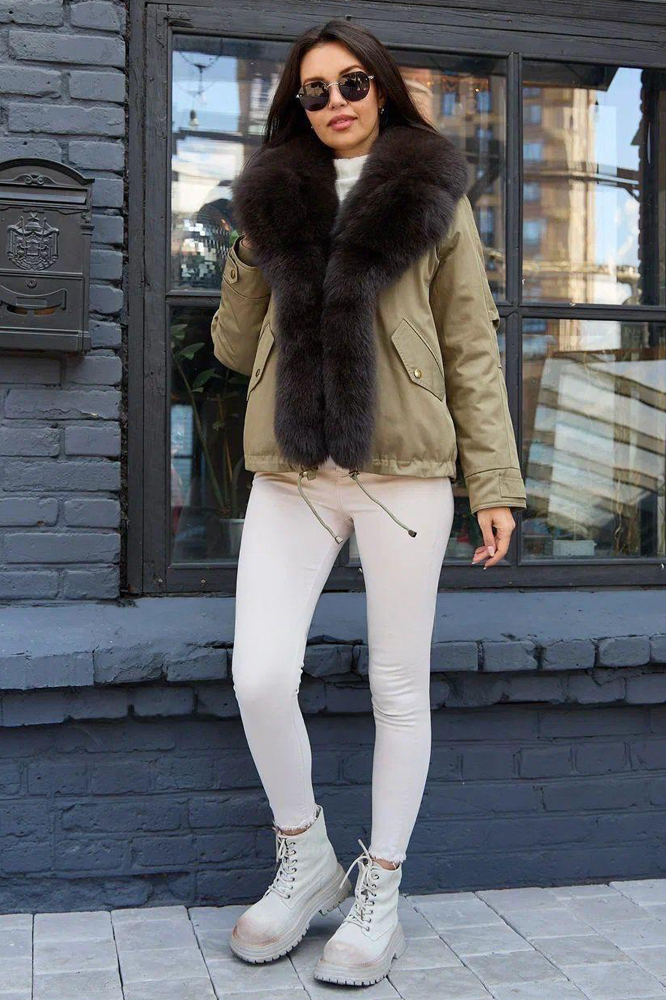 Пуховик женский зимний Vivilona с песцом