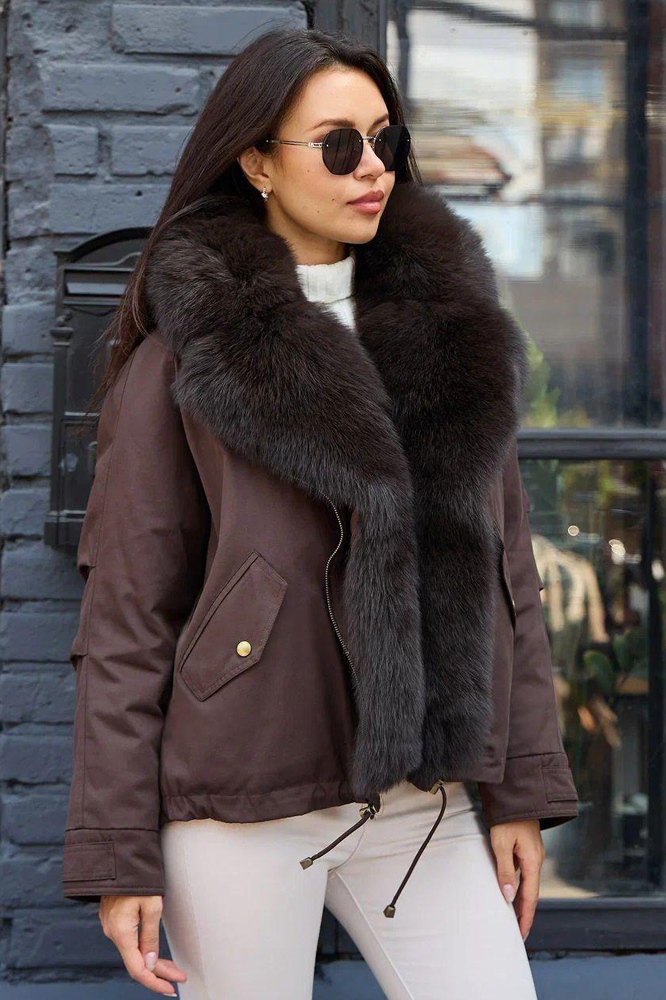 Короткий зимний пуховик 2025