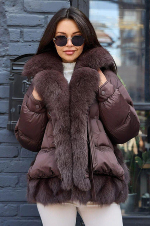 Теплый пуховик брендовый с капюшоном