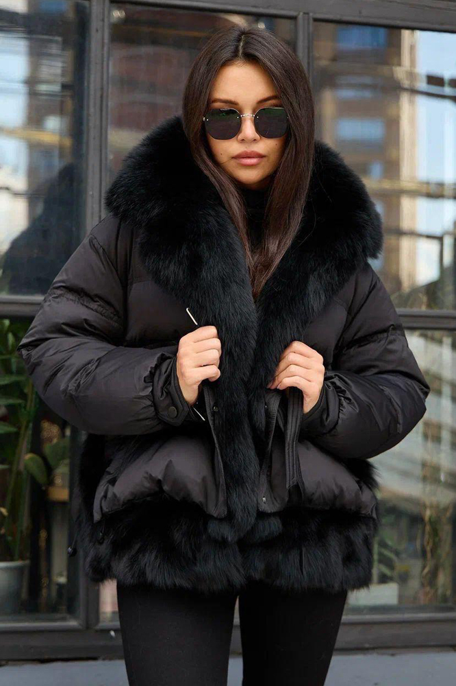 Черный пуховик на зиму 2025 2026 с капюшоном