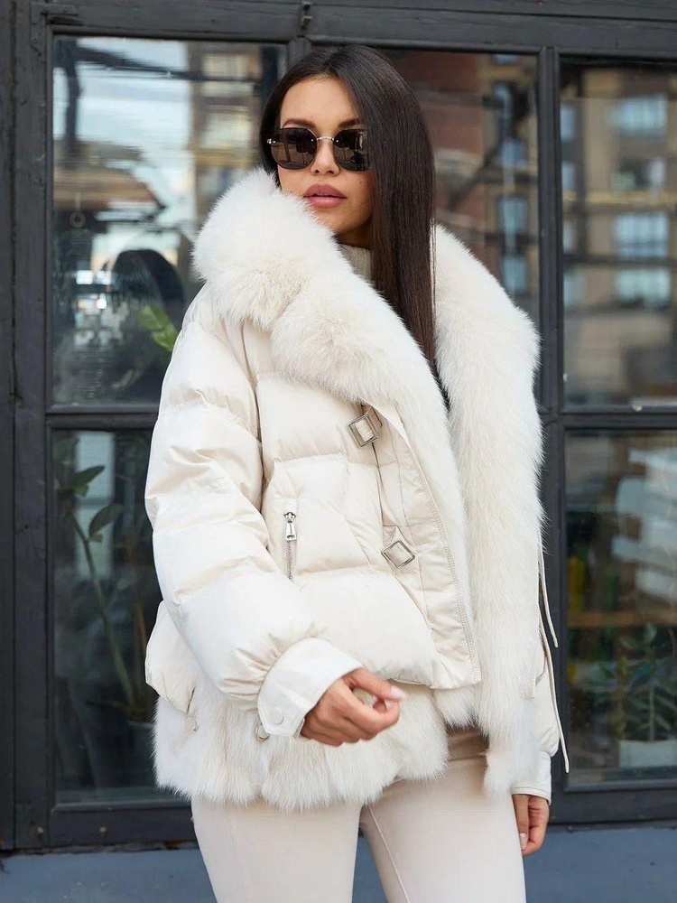 Теплый пуховик Vivilona с песцом